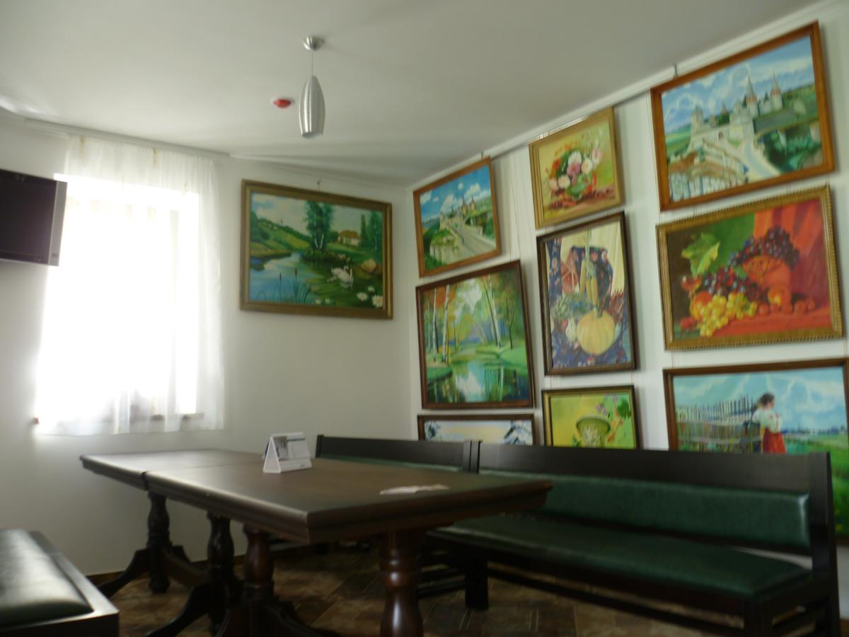 Home Hotel Каменец-Подольский Экстерьер фото